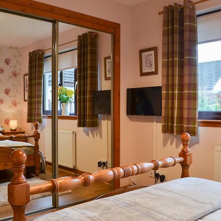 Four Winds Villa Drumnadrochit Eksteriør billede