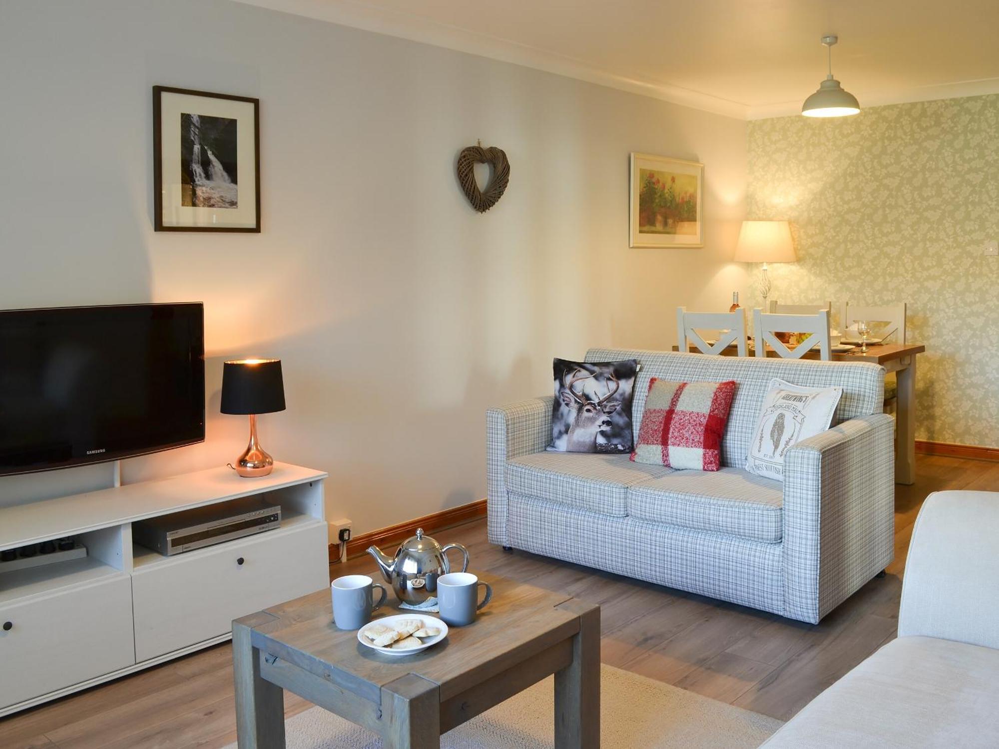 Four Winds Villa Drumnadrochit Eksteriør billede